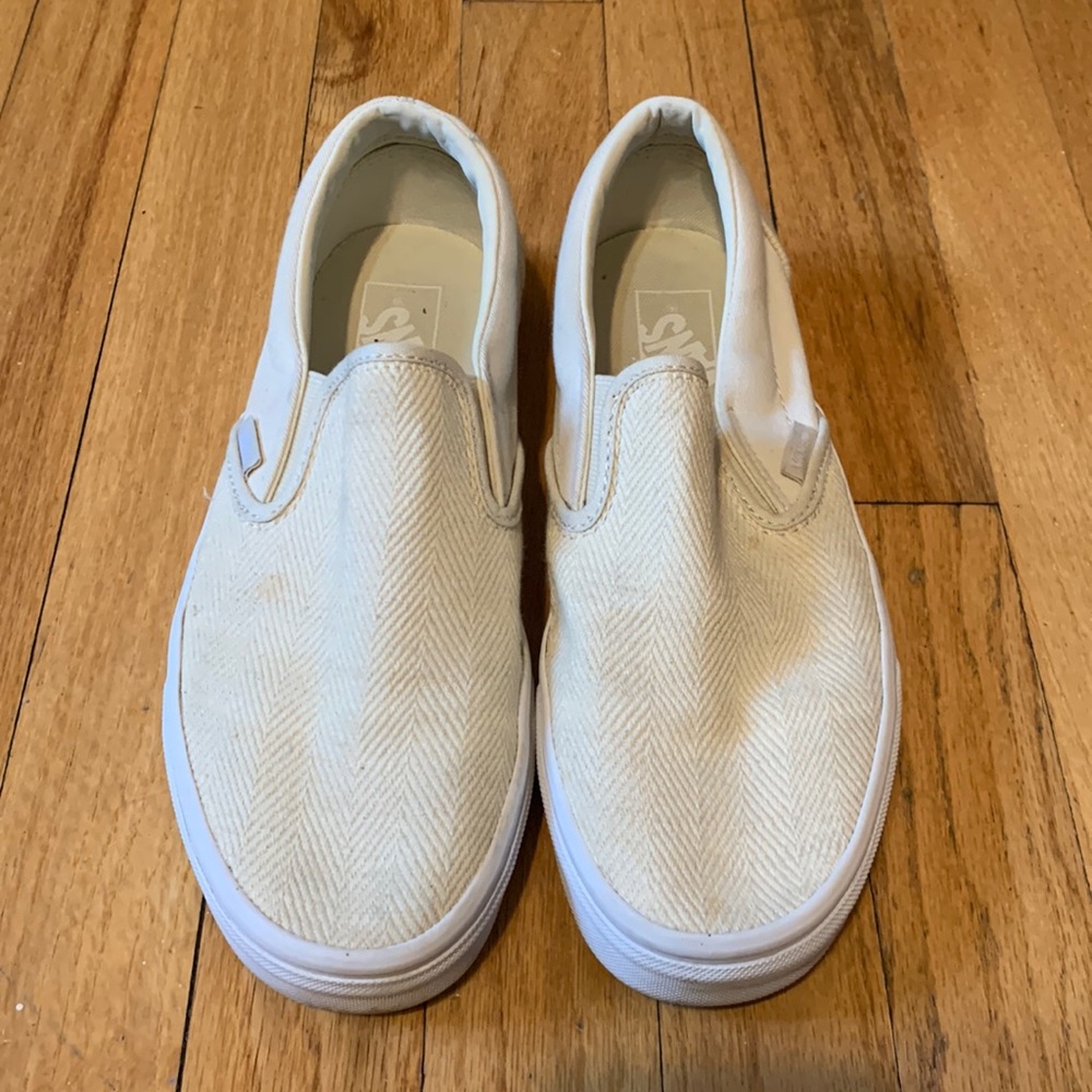 Vans Slip-ons, Cream Chevron Print, Size: 8.5